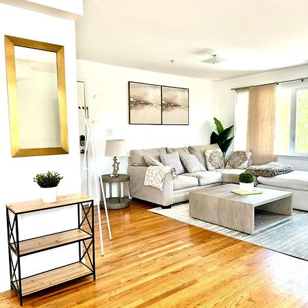 Stylish Evergreen Apartment By Newark Airport Екстер'єр фото