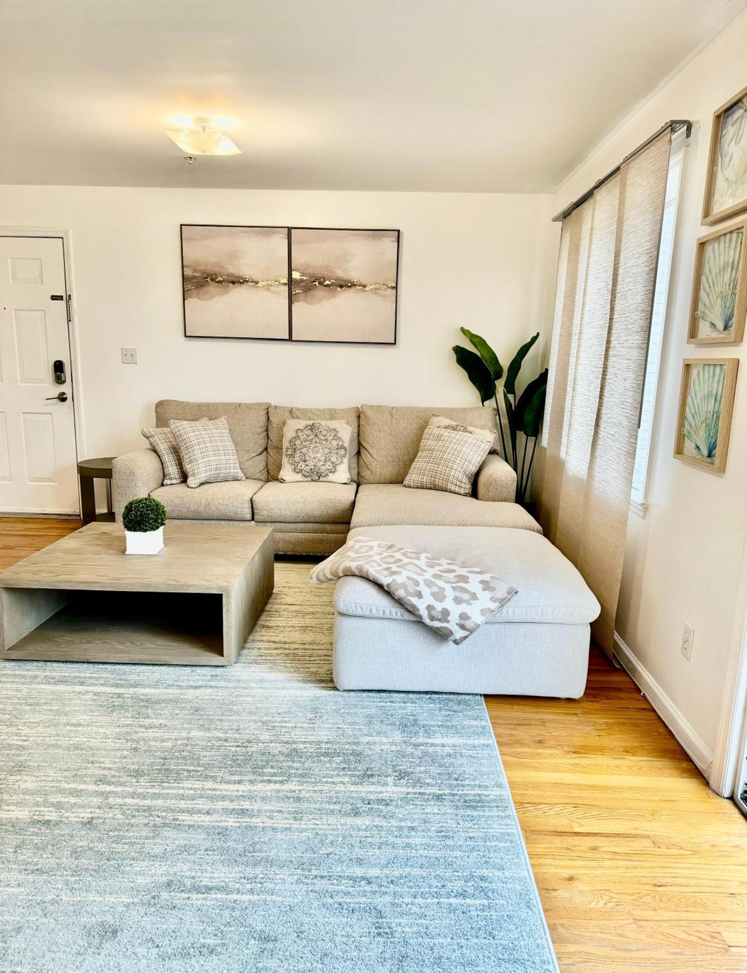 Stylish Evergreen Apartment By Newark Airport Екстер'єр фото