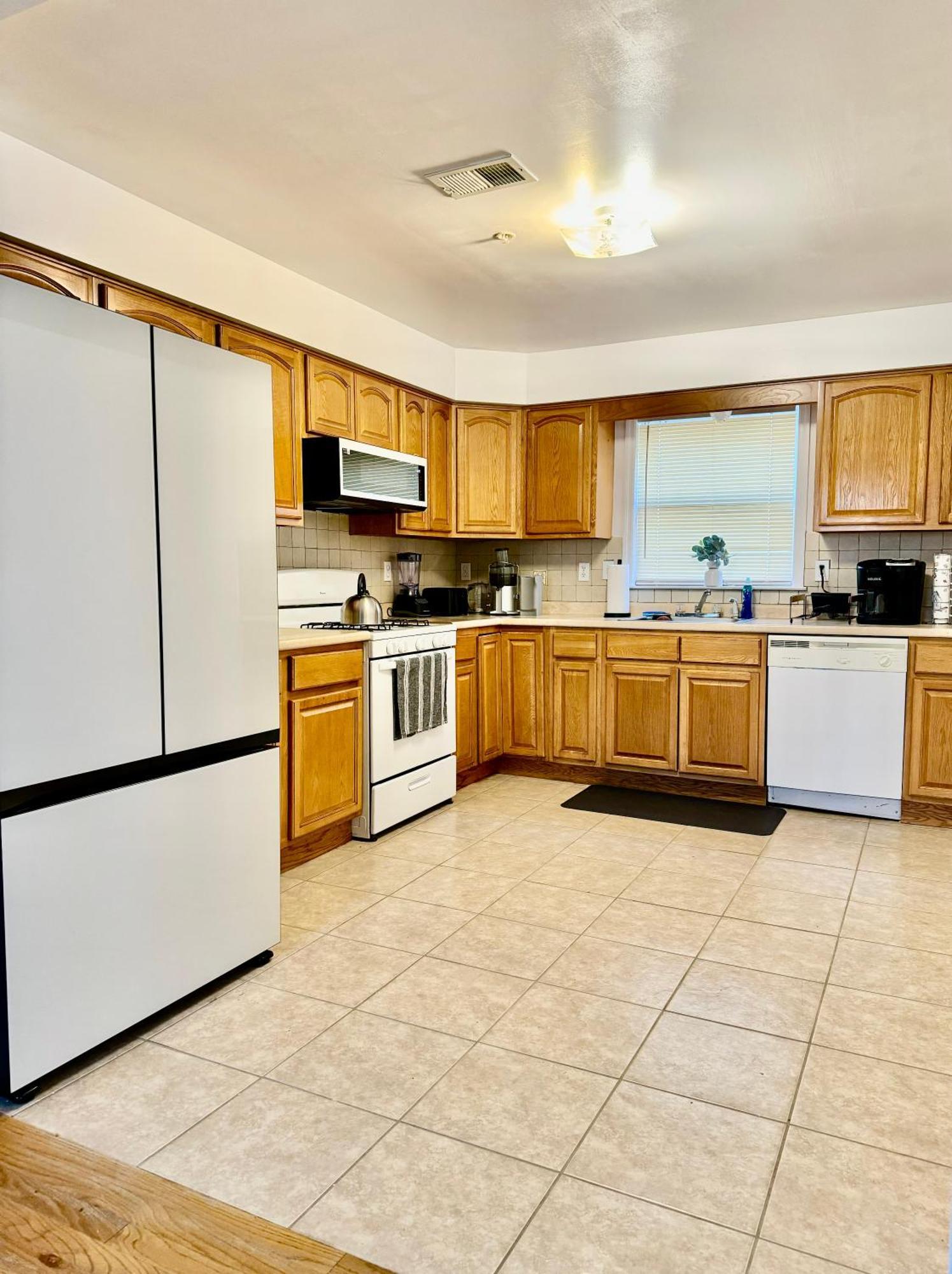 Stylish Evergreen Apartment By Newark Airport Екстер'єр фото