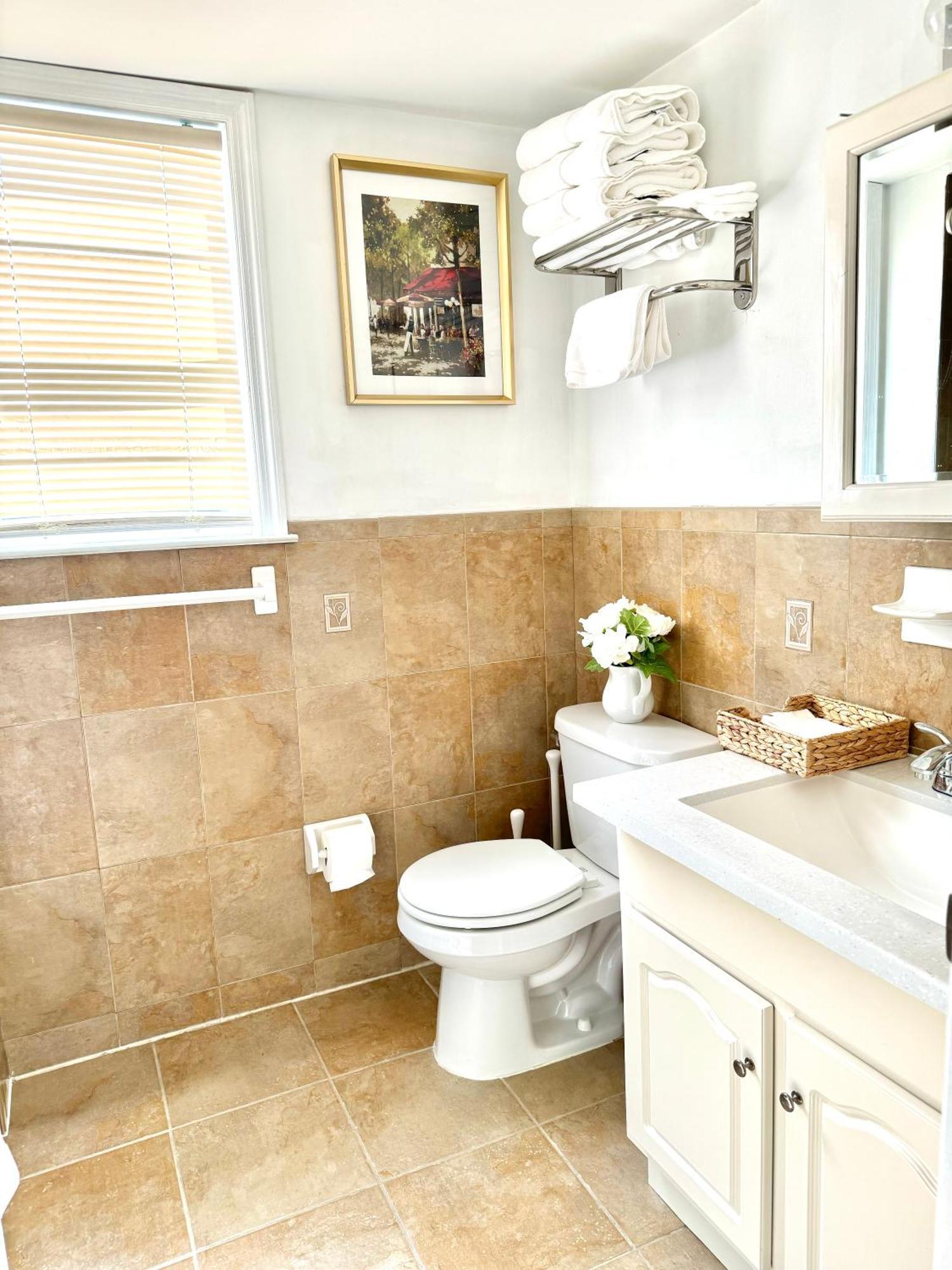 Stylish Evergreen Apartment By Newark Airport Екстер'єр фото