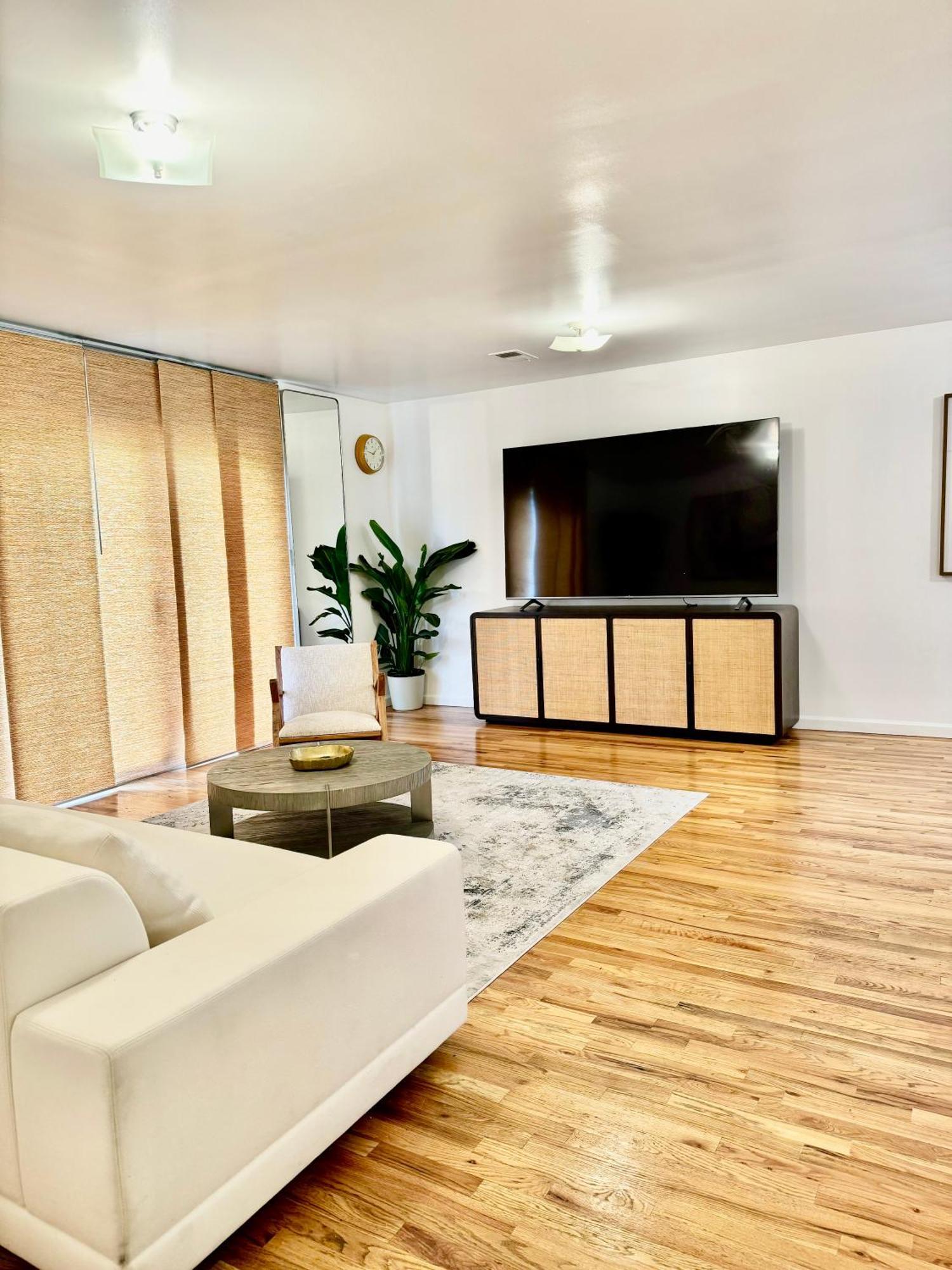 Stylish Evergreen Apartment By Newark Airport Екстер'єр фото