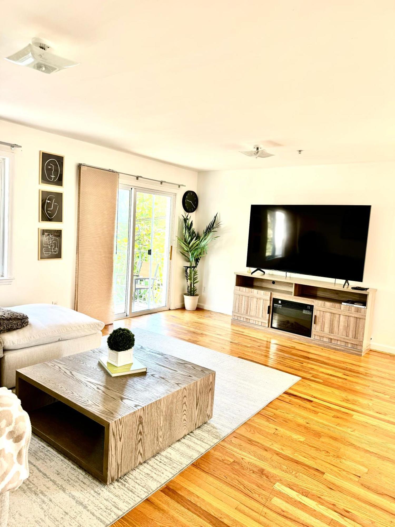 Stylish Evergreen Apartment By Newark Airport Екстер'єр фото